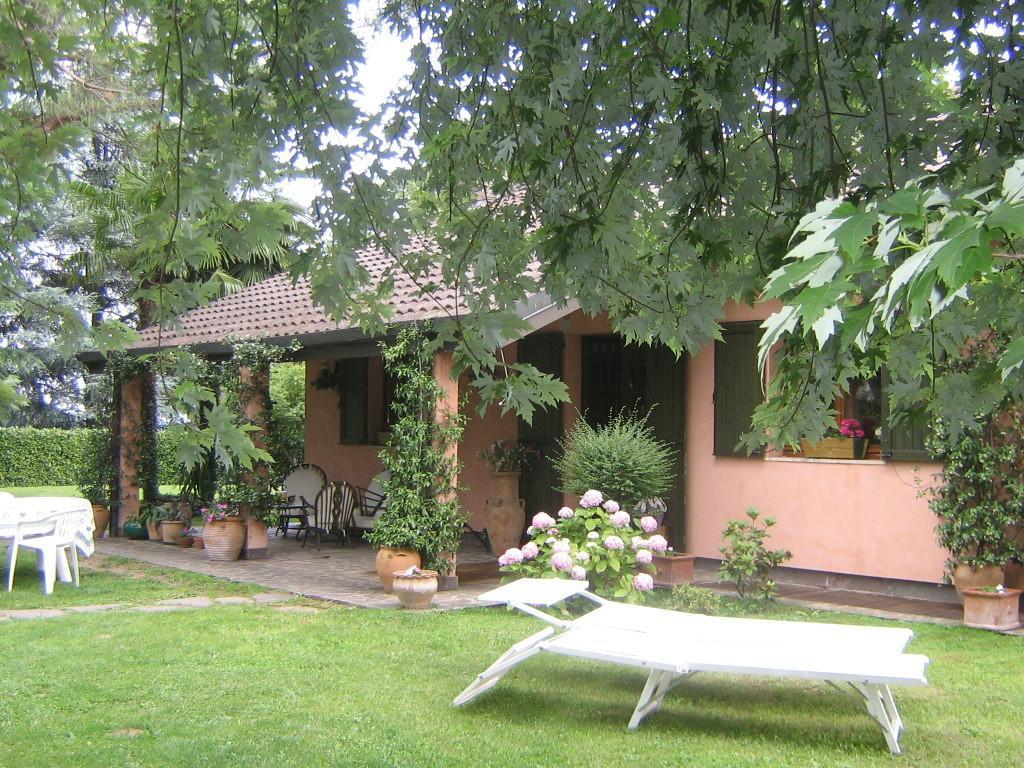 B&B Al Roncaccio Calco  エクステリア 写真