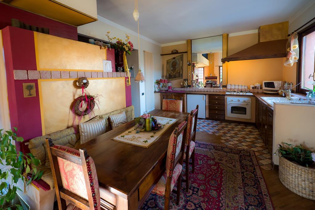 B&B Al Roncaccio Calco  エクステリア 写真